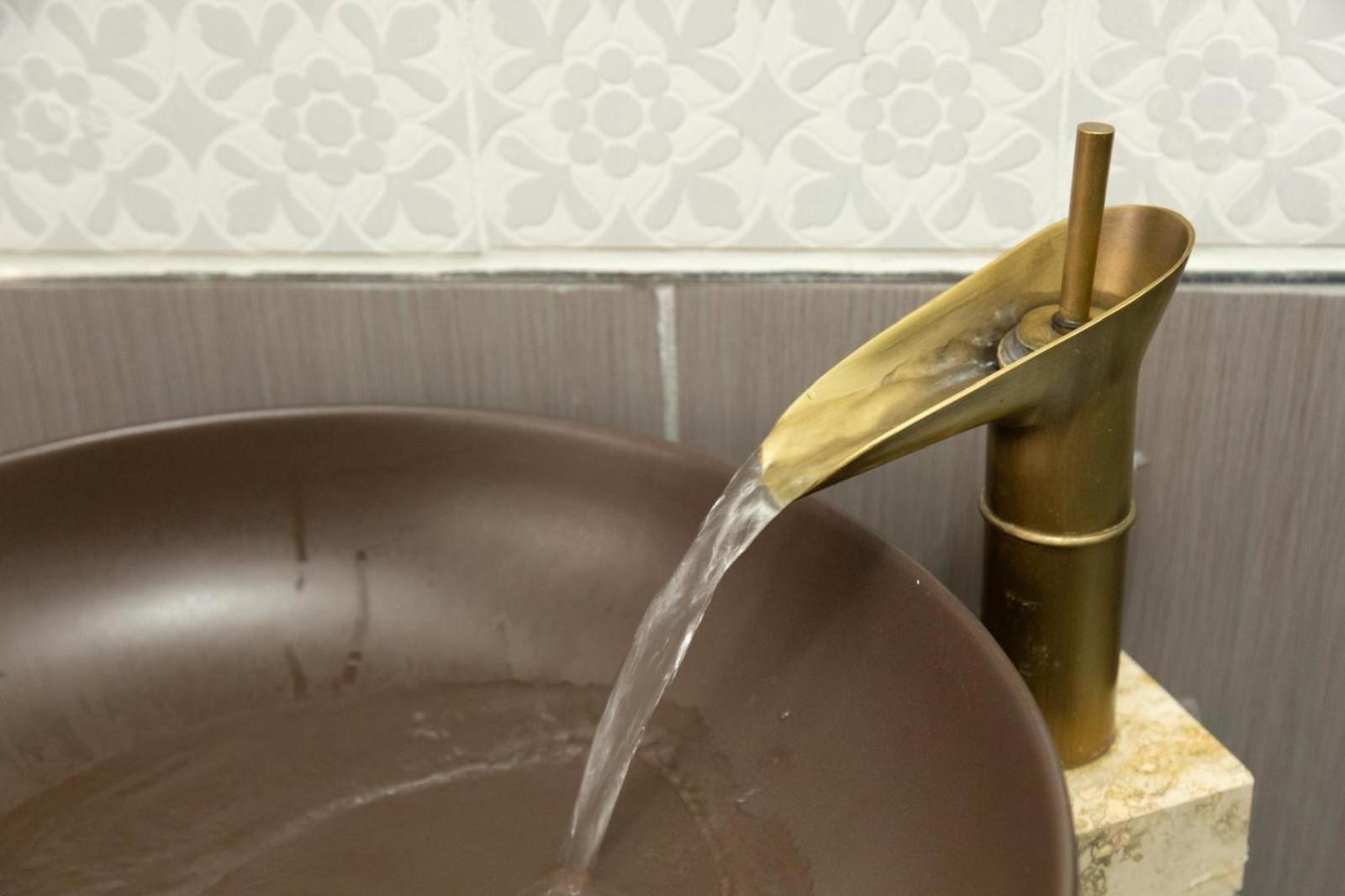Femme Noir Luxury Spa Experience San Nicola La Strada Екстериор снимка